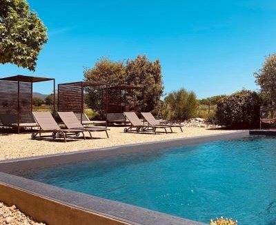 Saint-Saturnin-les-Apt Bed & Breakfast | Le Vieux Portail