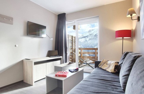 Pra Loup Apartment | Le Village de Praroustan 4