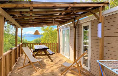 Aiguines Other | LES BASTIDES DE CHANTERAINE Bungalows, Lodges & Spa