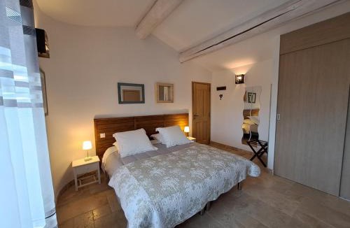 Saint-Saturnin-les-Apt Bed & Breakfast | Les Grenadiers de Saint Sat