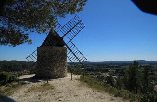 Boulbon Apartment | Les lavandes de Sèverine