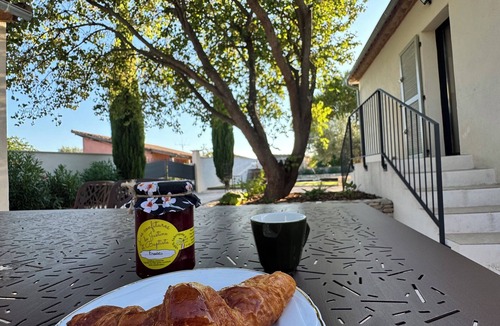 Bezouce House | Les Olivettes - Serenity and charm between Nîmes and the Pont du Gard