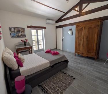 Velleron Villa | Les Pagnons