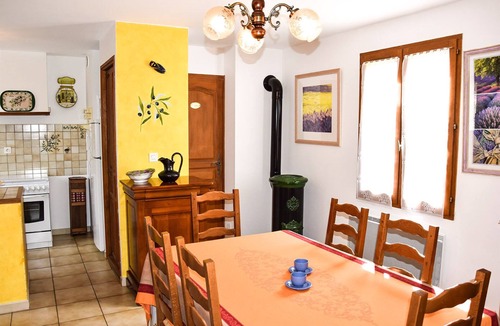 La Roche-sur-le-Buis Cottage | LODGING WITH SWIMMING POOL IN DROME PROVENÇALE