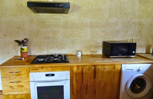 Cabannes Apartment | Logement au Charme Provençal