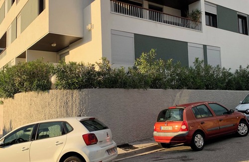 Bonneveine Apartment | Loue à la Semaine Appartement Pour 7 Personnes au Bord de la mer