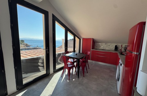 Niolon Apartment | Love room with magnificent sea view