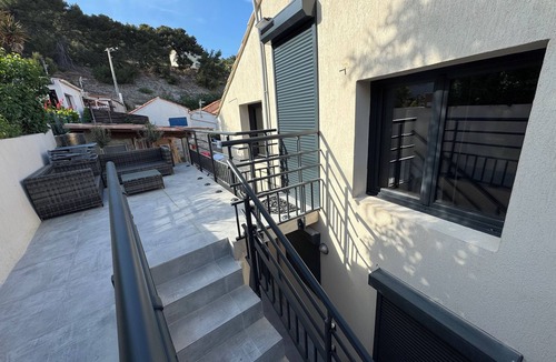 Niolon Apartment | Love room with magnificent sea view