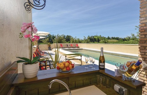 Vallabregues House | Lovely home in Vallabregues