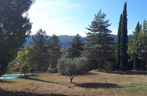 Menerbes House | Luberon - Vue Exceptionnelle - Location de Maisonnette 4 Personnes