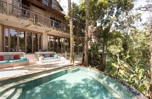 Ubud City-Centre Villa | Luxe Class! Jaw dropping views!