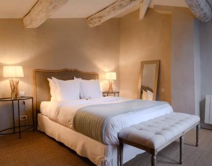 Rustrel Villa | Luxurious Provencal Village House, Walk to Village Pool