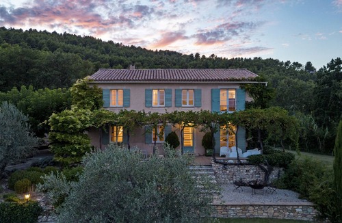 Saint-Saturnin-les-Apt Villa | Luxury in Provence: Pool, Big Views, Best Location