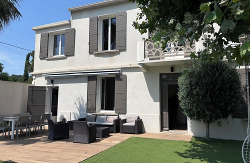Villeneuve-les-Avignon House | Ma belle maison piscine spa