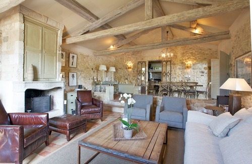 Bonnieux House | Magnificent 18th century Provençal Mas in the Heart of the Luberon