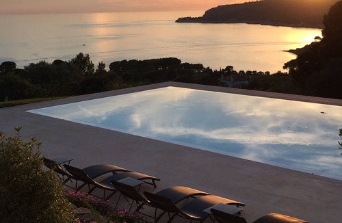 Cassis Villa | Magnificent ancient farm that has been reformed. Exceptional location in Cassis