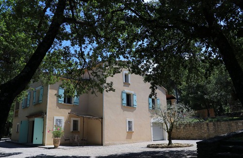 Faucon Cottage | Magnificent, charming gîte de tourisme at the foot of Mont Ventoux
