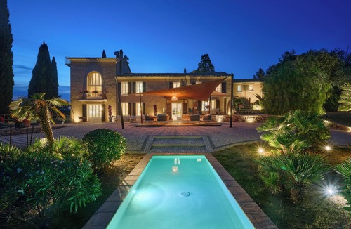 Le Pradet House | Magnificent estate, 11 suites — a unique blend of Provence & the Côte d’Azur
