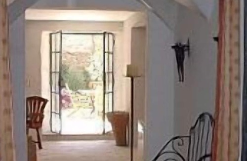 Varages House | Magnificent, luxury village house (built 1609) with walled garden & private pool