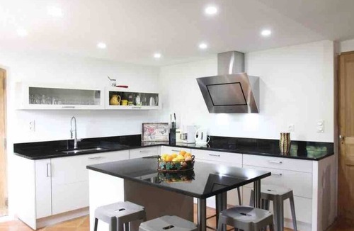Mondragon Other | Magnificent Provençal House "Mas" - Lush Greenery