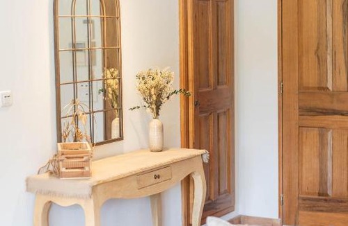 Ansouis Villa | Maison à 2 pas du Village D'ansouis à 30 Minutes D'aix-en-provence