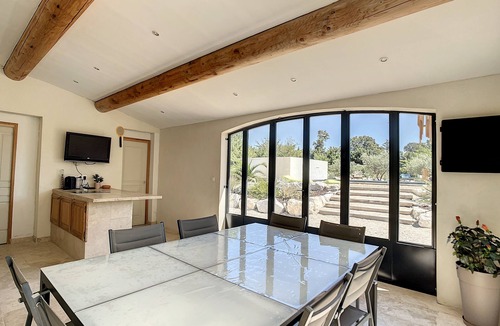 Noves House | Maison au Calme
