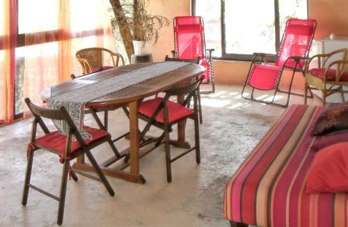 Noves House | Maison charmante avec terrasse et jardin à Noves