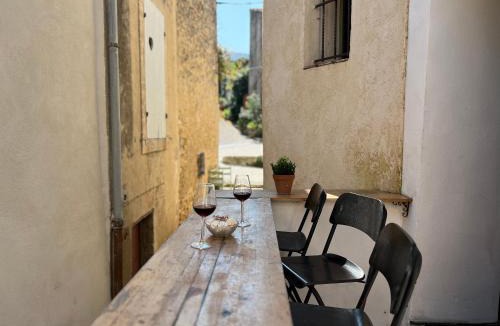 Alleins House | Maison cosy en Provence Proche Golf Pont Royal