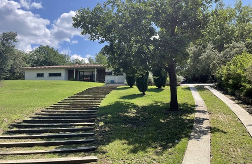 Trets Villa | Maison D'architecte Face à la Sainte Victoire