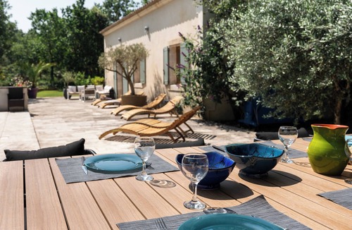 Lacoste House | Maison d Etienne