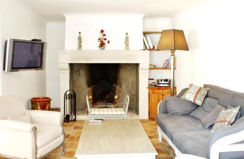 Molleges House | Maison de charme à Mollégès avec piscine privée