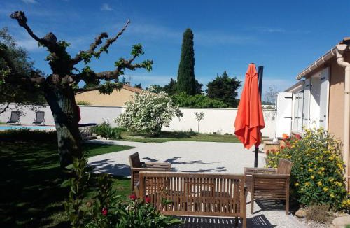Velleron House | Maison de charme avec piscine privée à Velleron