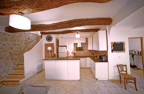 Baudinard-sur-Verdon House | Maison de Village Complètement Rénovée, au Calme. Parking à 50m