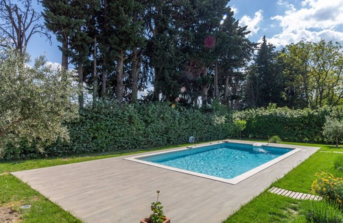 Chateaurenard Villa | Maison du Barret - Beautiful holiday home in Chateaurenard