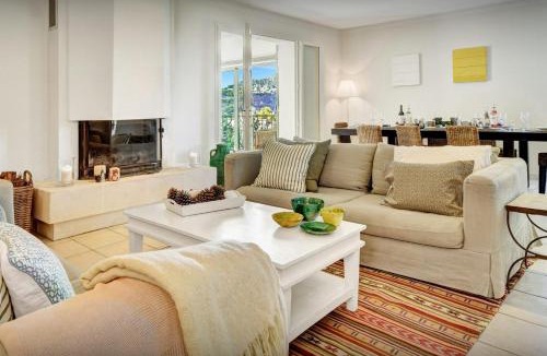 Cotignac Villa | Maison Lou Amourier - OVO Network