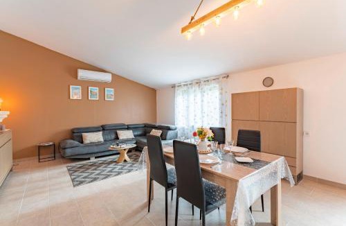 Beaucaire House | Maison Marquet