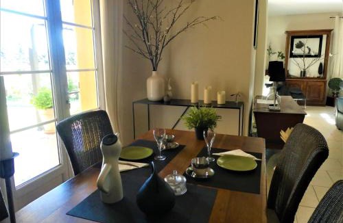 Aups House | Maison Morin