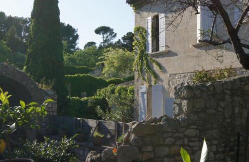 Villeneuve-les-Avignon Bed & Breakfast | Maison Orsini