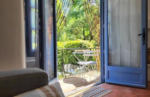 Correns House | Maison Pechelune