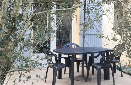 Le Thor House | MAISONETTE PROVENCALE