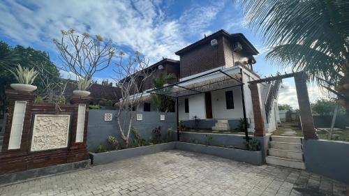 Pecatu House | MANTA GUEST HOUSE