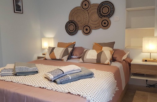 Draguignan Bed & Breakfast | Maranatha Guest House en Provence - Chambre D'hôte Dans le var