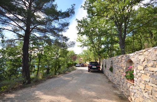 Bauduen Apartment | 'MARJOLAINE' Gite T2/VIEW OF THE LAKE 200 m away from the beaches