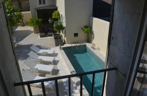 Maillane Bed & Breakfast | Mas À l'Improviste