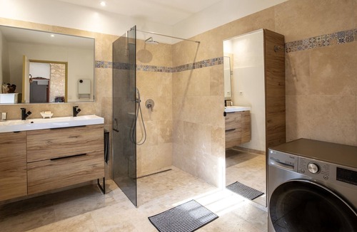 Le Pontet Other | Mas 1747 contemporain