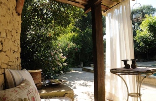 St.-Remy-de-Provence House | Mas Dagan, vacation apartments in Saint Remy to dream away on a romantic estate