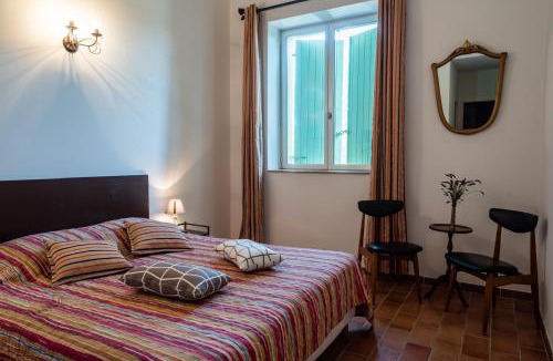 Saint-Genies-de-Comolas Bed & Breakfast | Mas de l'arrivette