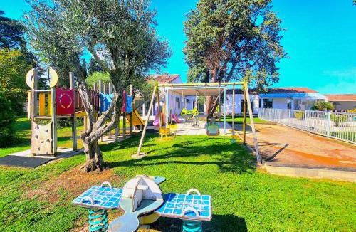 Meynes Villa | Mas de la BOURGADE
