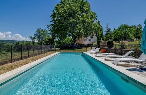 Saignon Villa | Mas Des Collines - Six Bedroom Villa, Sleeps 12