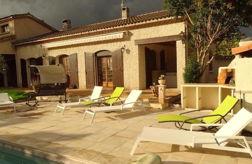 Vedene Villa | Mas des GRIVES